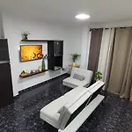 Casa Mary 